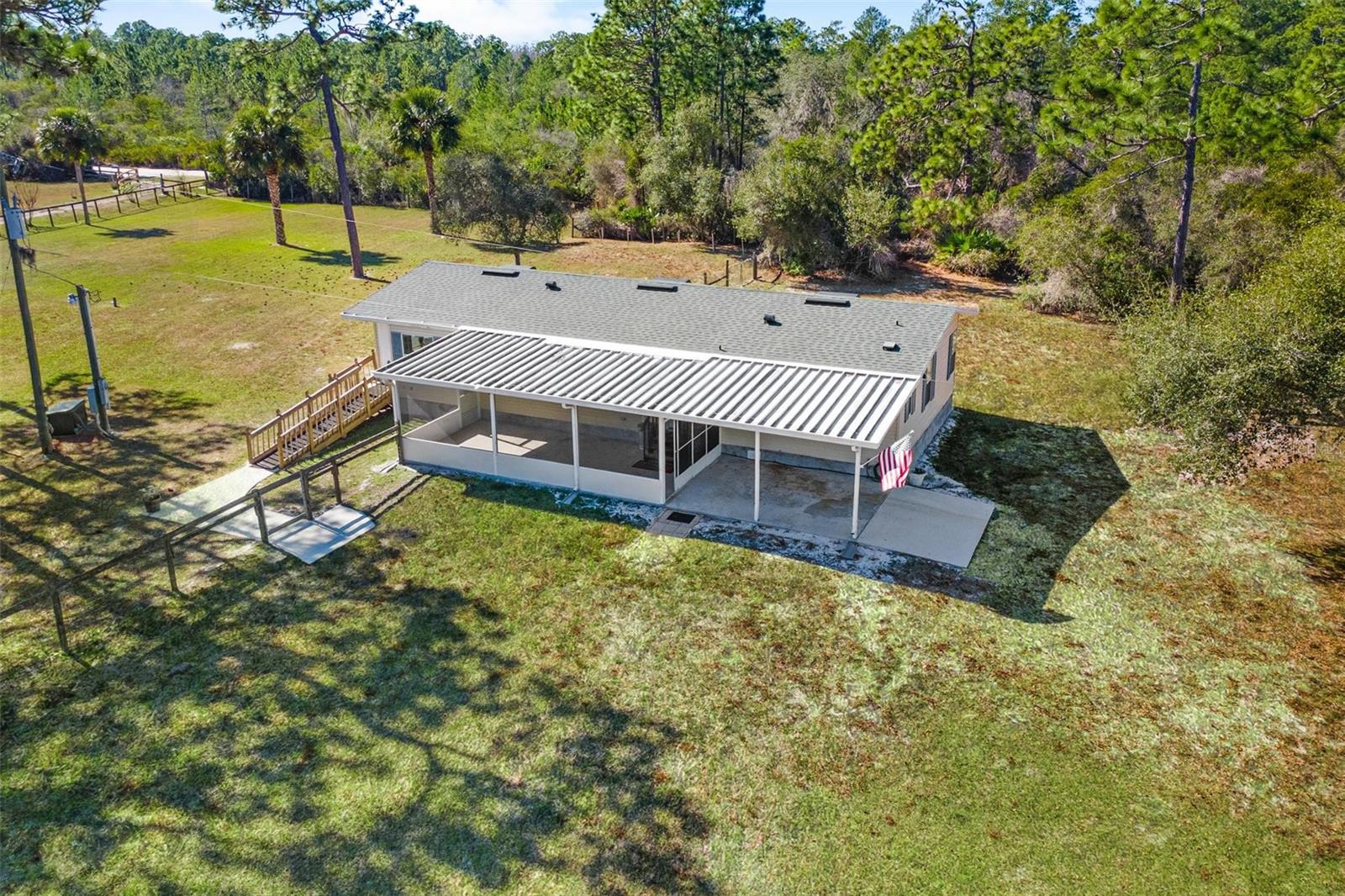 5720 - DEER RUN ESTS - Residential