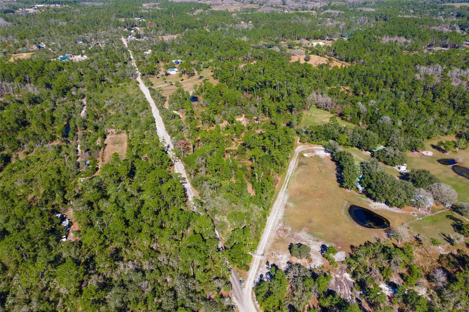 5720 - DEER RUN ESTS - Residential