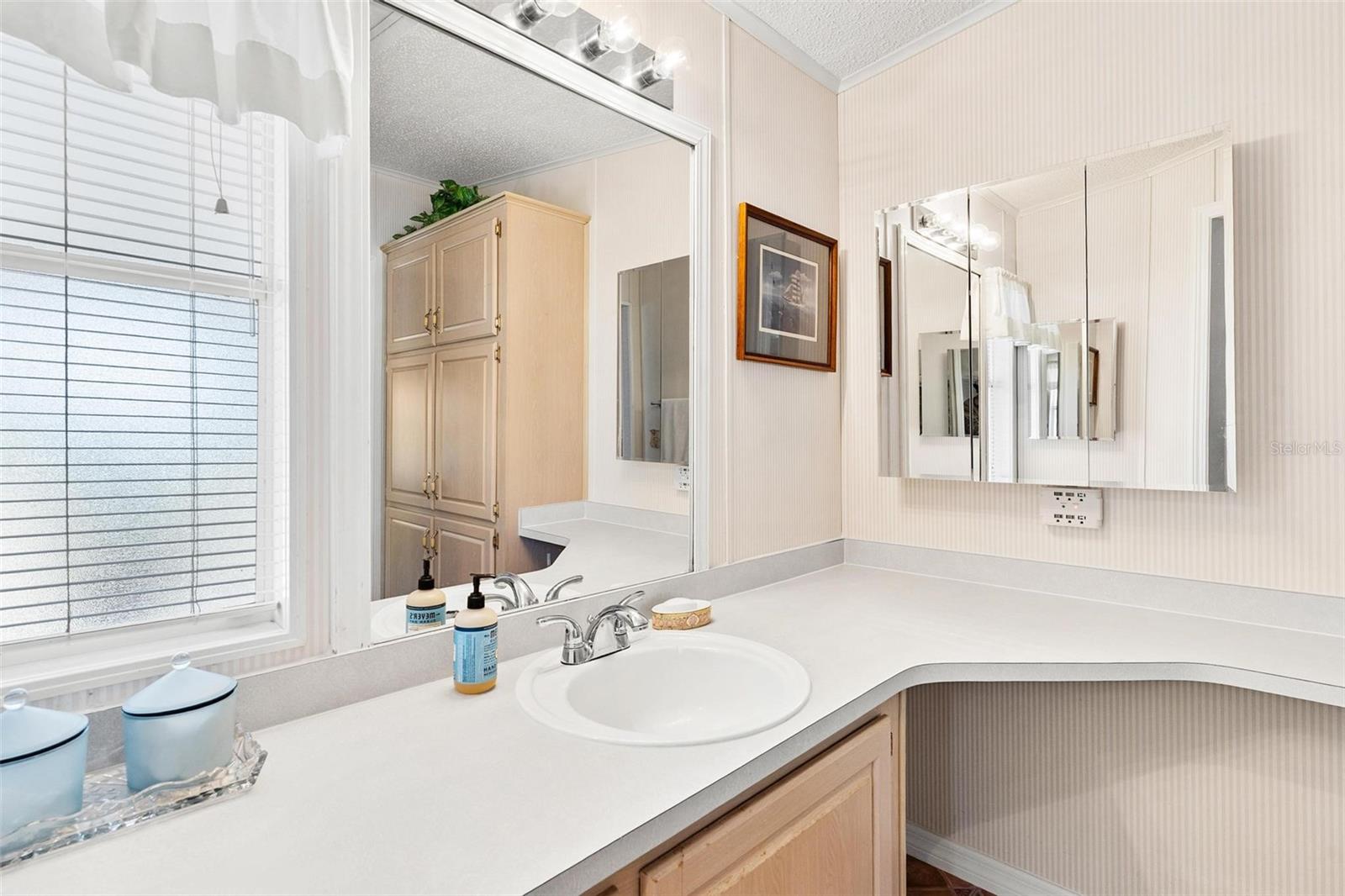 5720 - DEER RUN ESTS - Residential