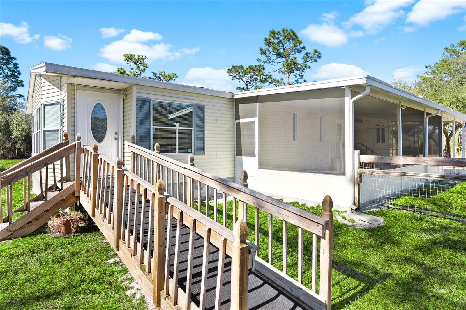 5720 - DEER RUN ESTS - Residential