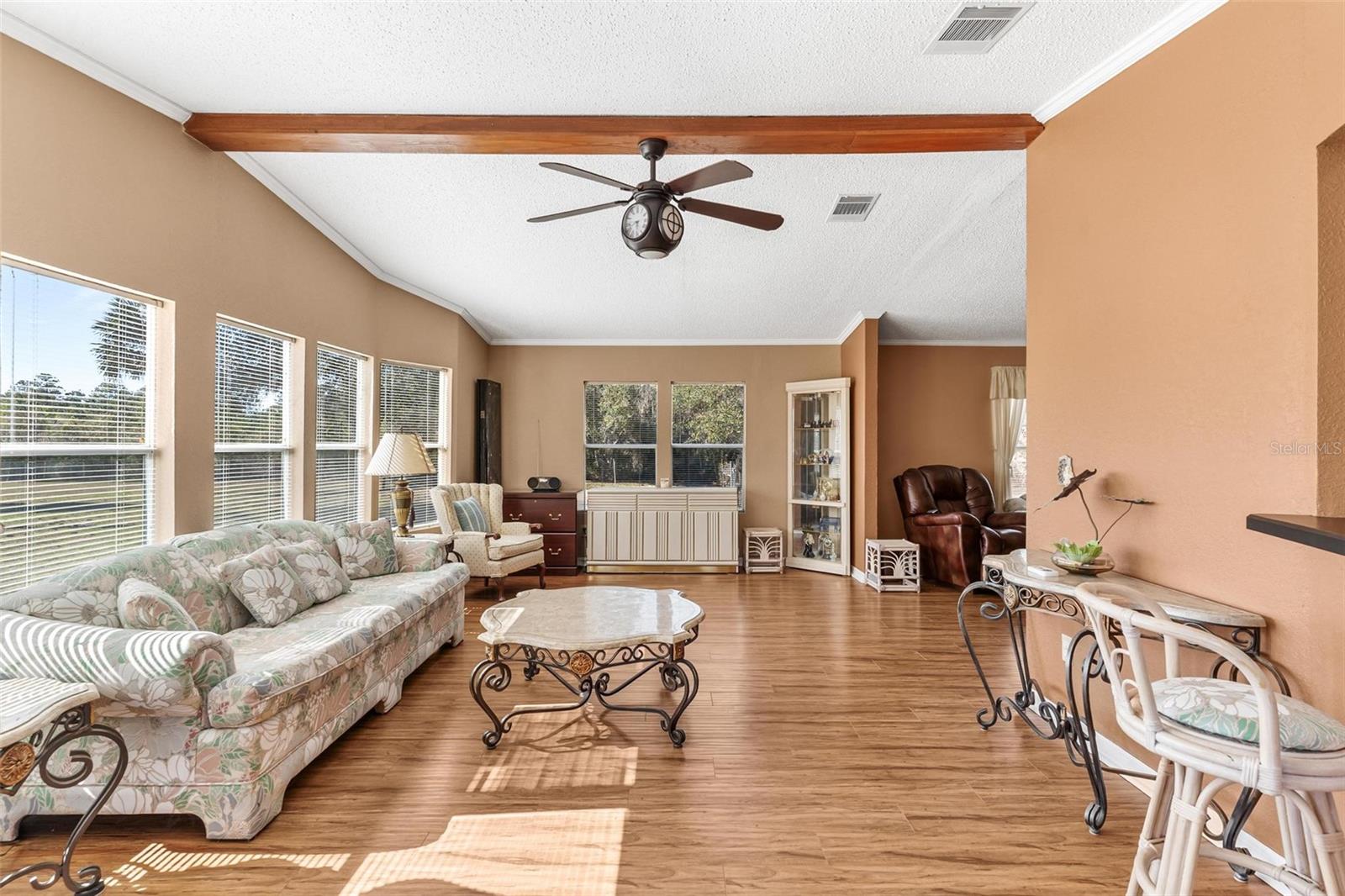 5720 - DEER RUN ESTS - Residential