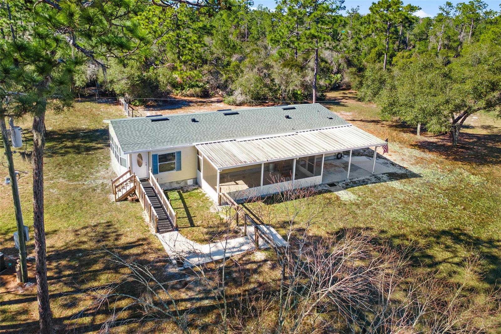 5720 - DEER RUN ESTS - Residential