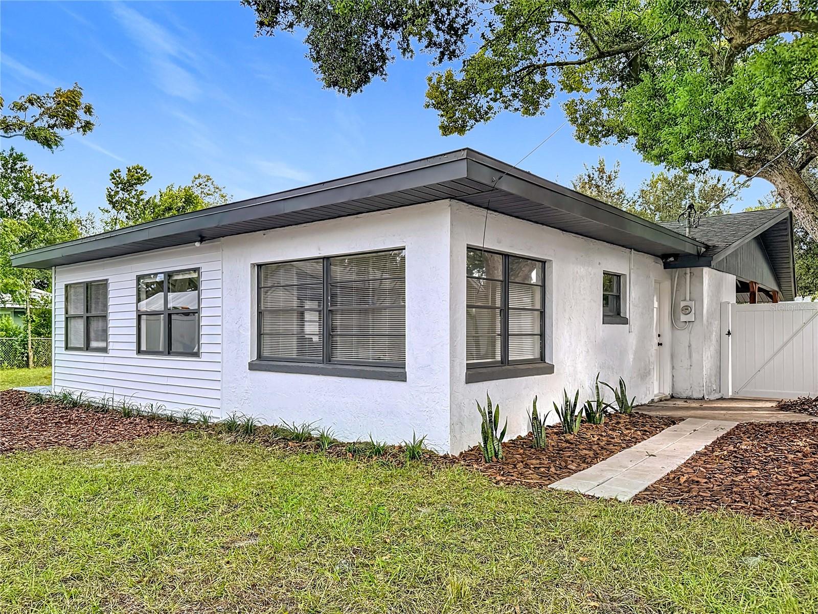 AUDUBON PARK CARD HEIGHTS SEC - Residential