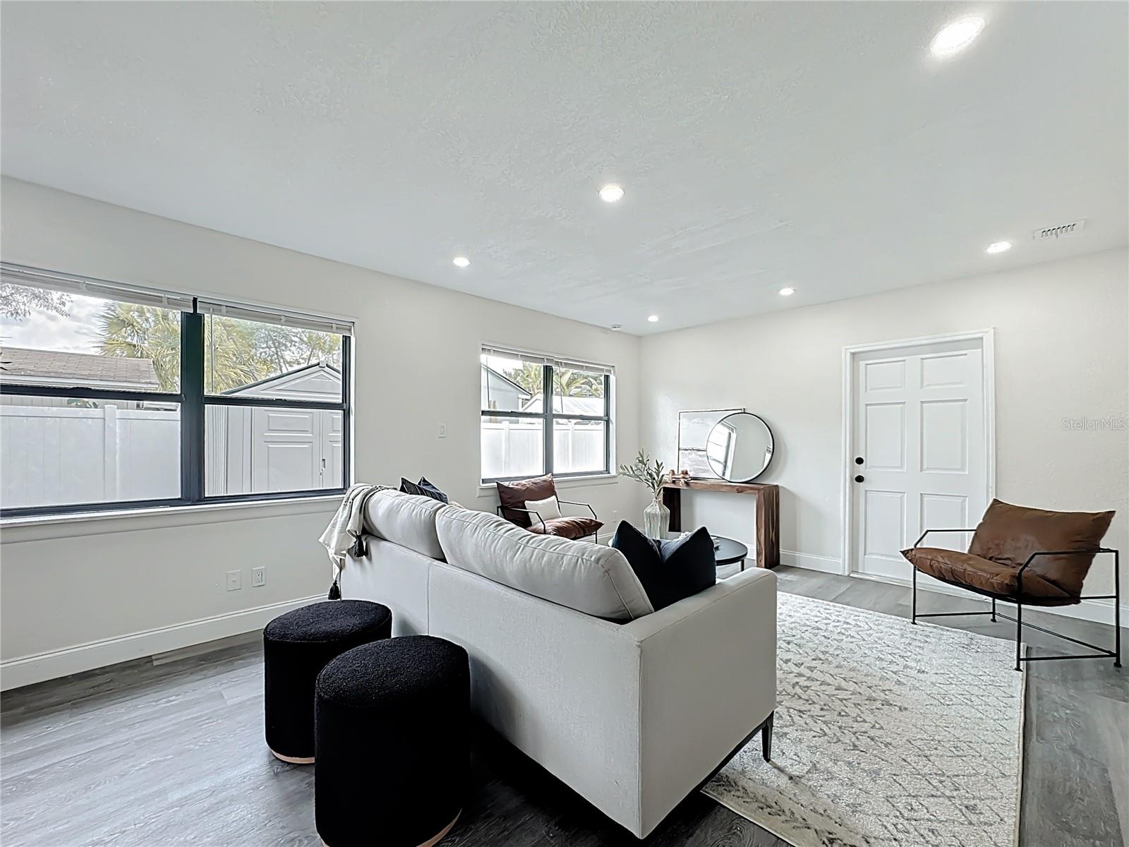 AUDUBON PARK CARD HEIGHTS SEC - Residential