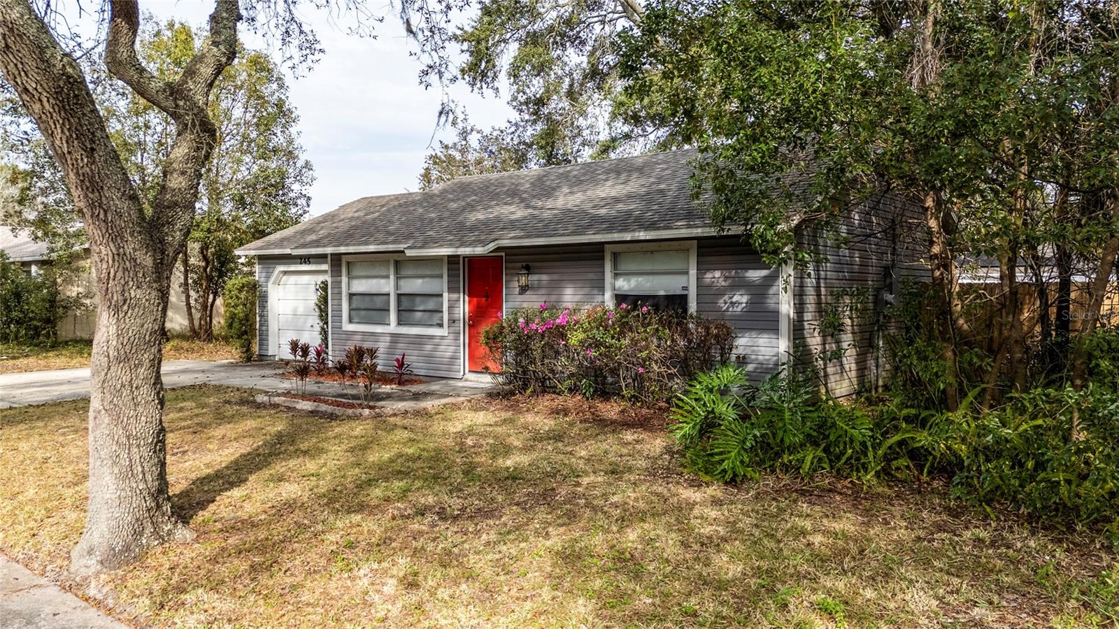 SUMMERSET - Residential Lease