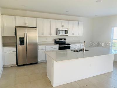 TIERRA DEL SOL EAST PH 1 - Residential Lease