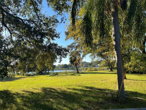 7528 MEADOWGLEN DRIVE ORLANDO FL 32810