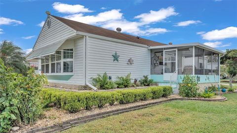 A home in LAKELAND