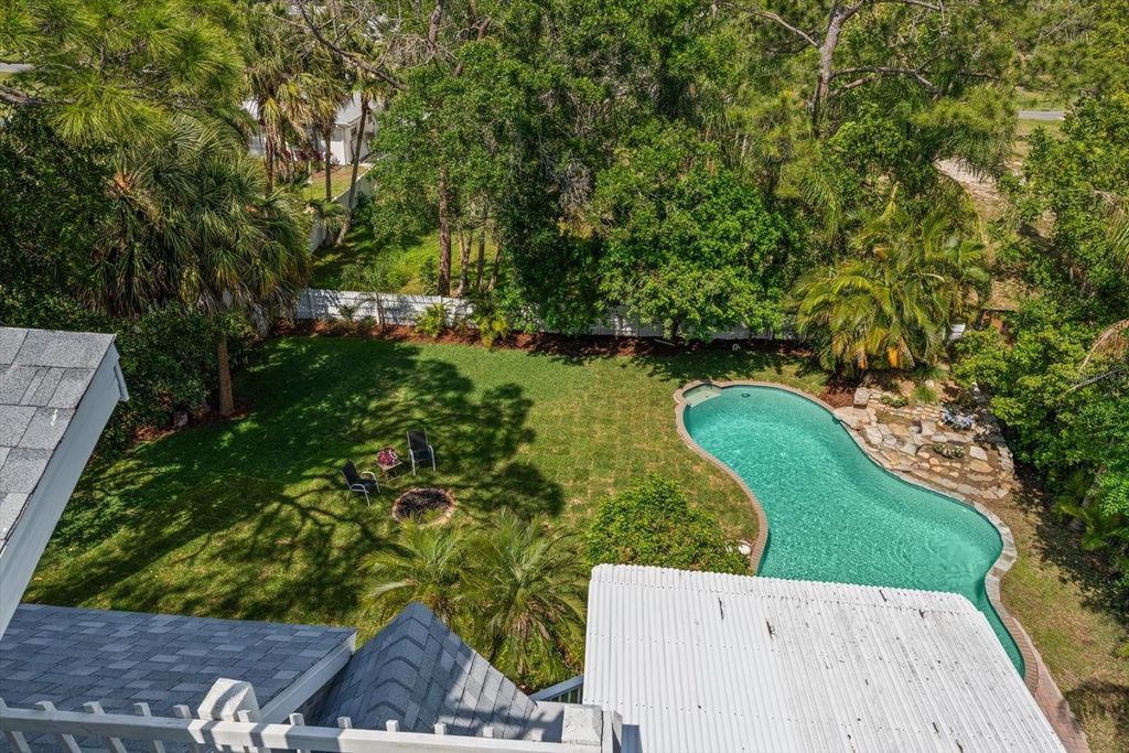 Photo of 236 Shore Drive, Palm Harbor, FL 34683 (MLS # TB8501186)