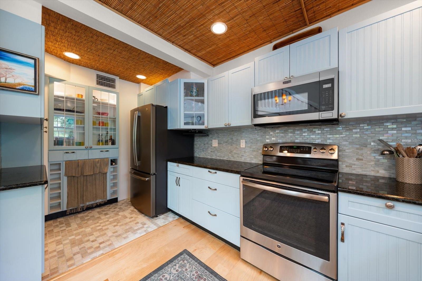 OZONA SHORES - Residential