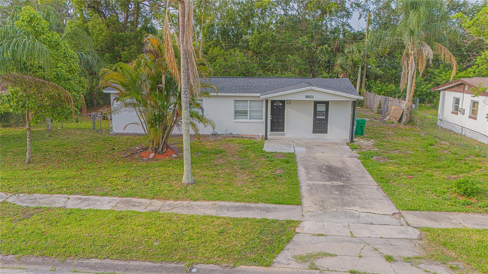 2501 STRATFORD DRIVE