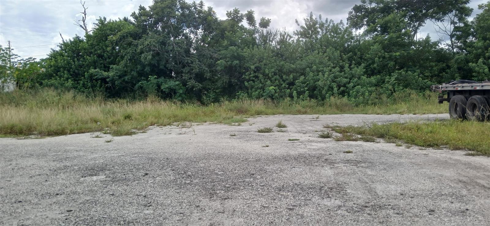 SOUTHSIDE PARK SUB - Land