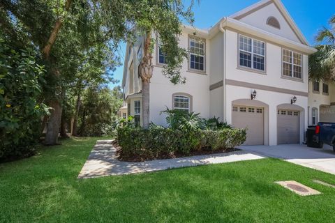 656 VALLANCE WAY NE ST PETERSBURG FL 33716