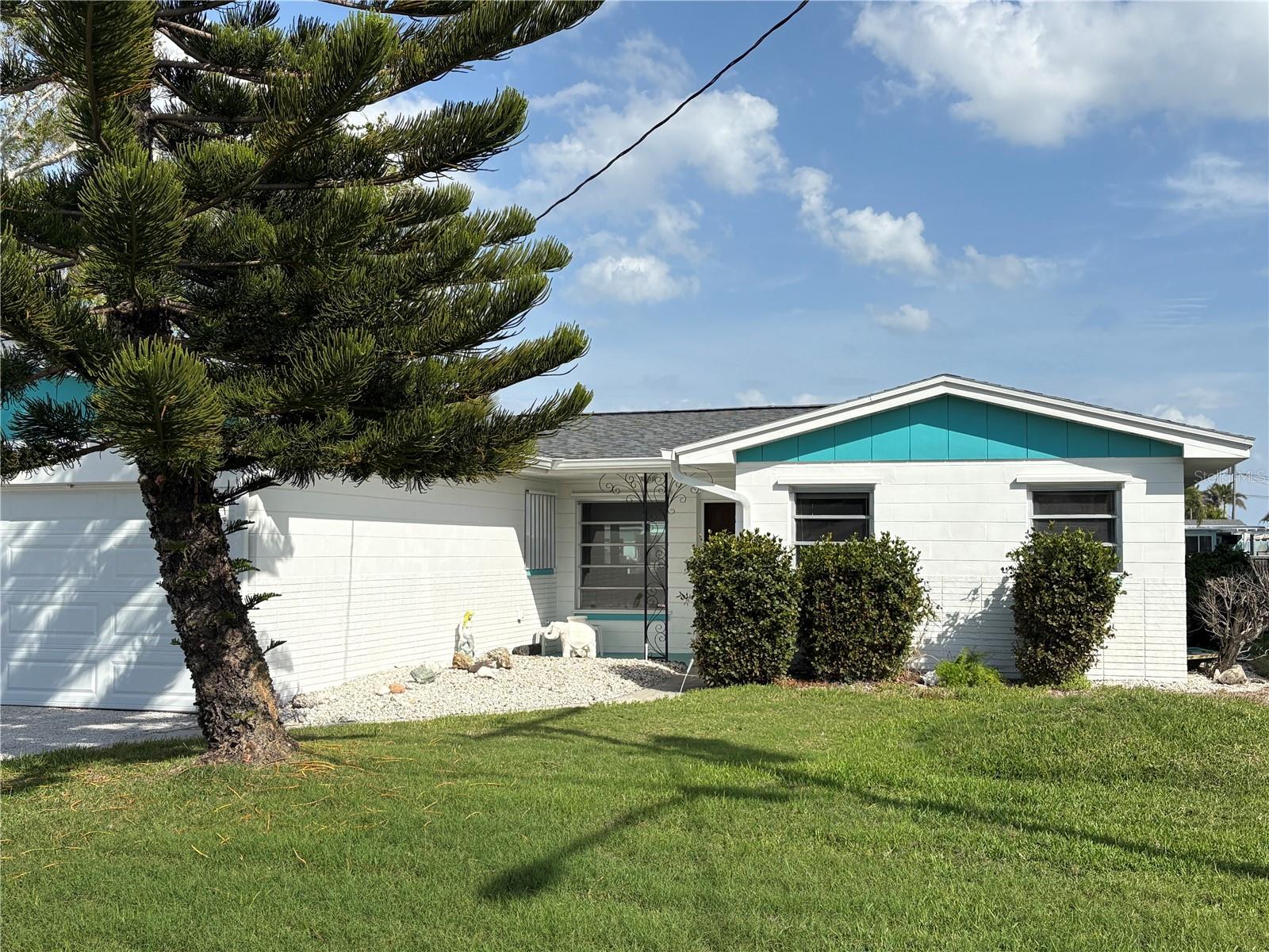 525 CRYSTAL DRIVE