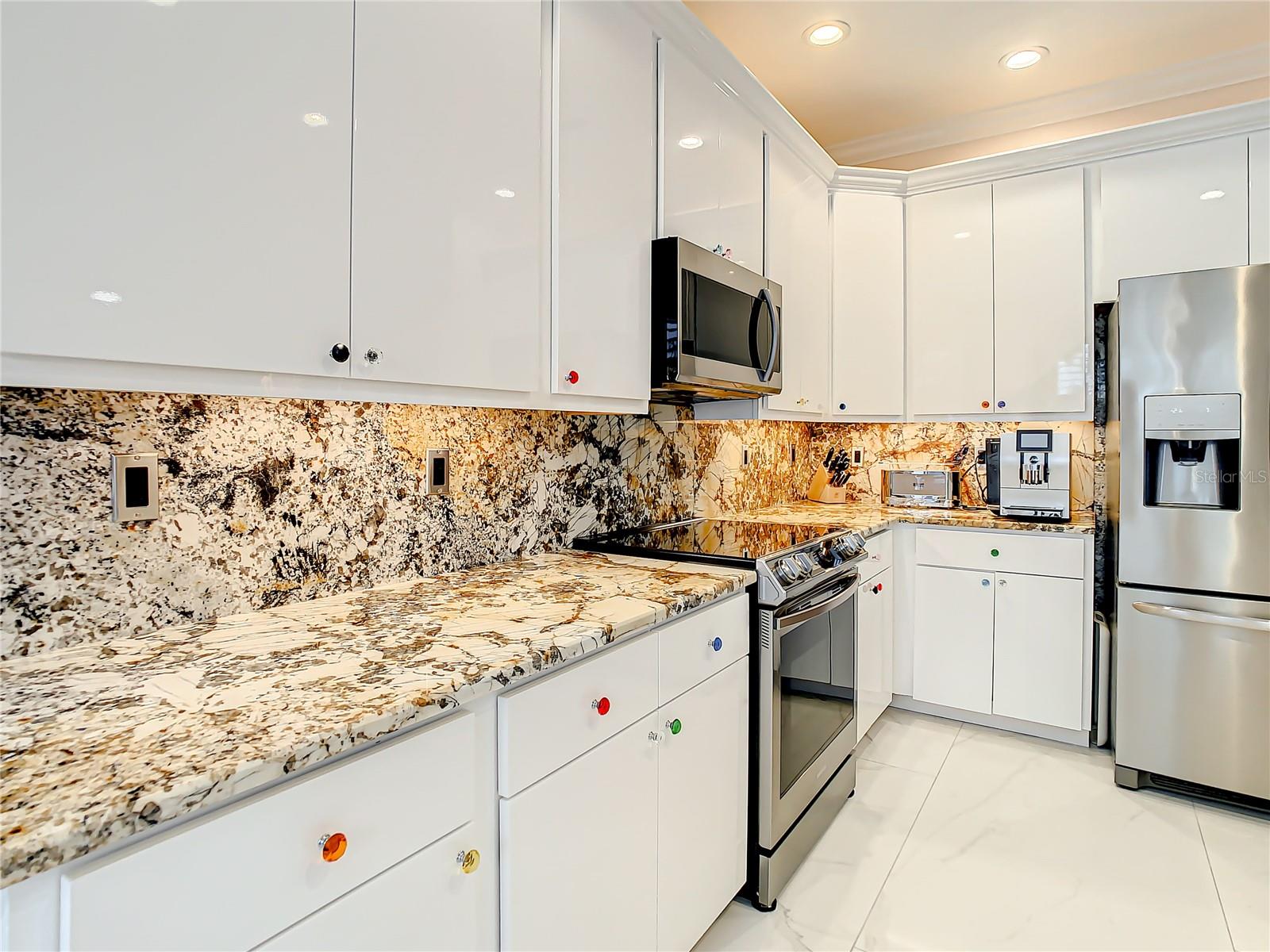 CALIENTE - Residential