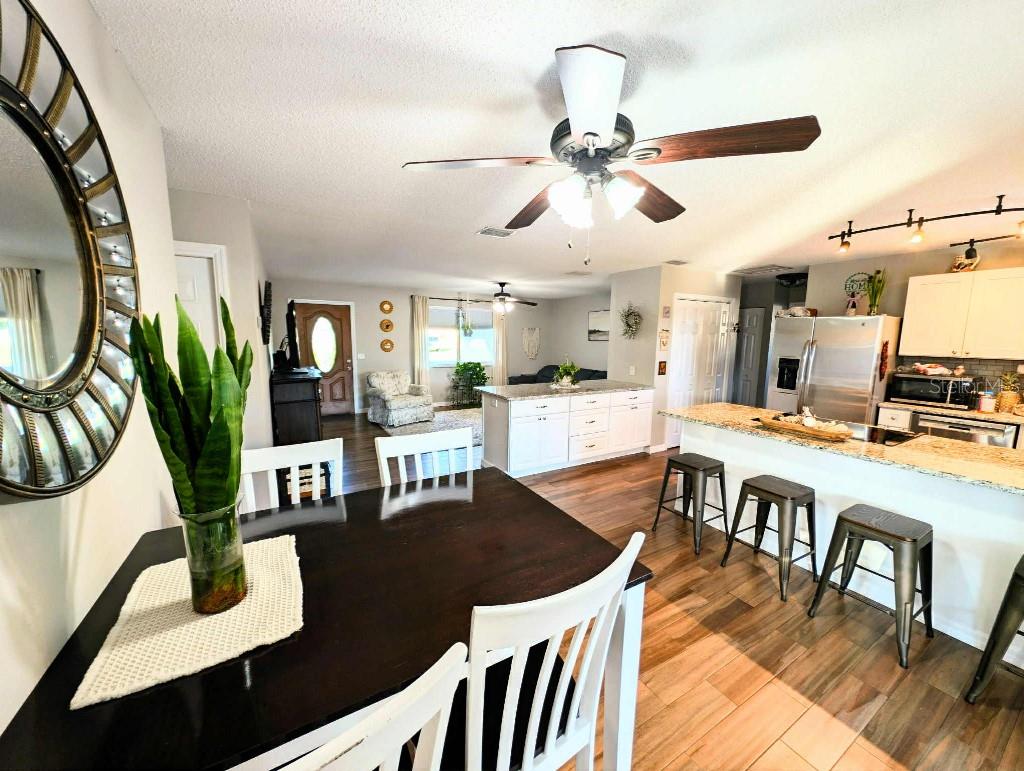 LANTERN PARK UNITS 01 & 02 - Residential