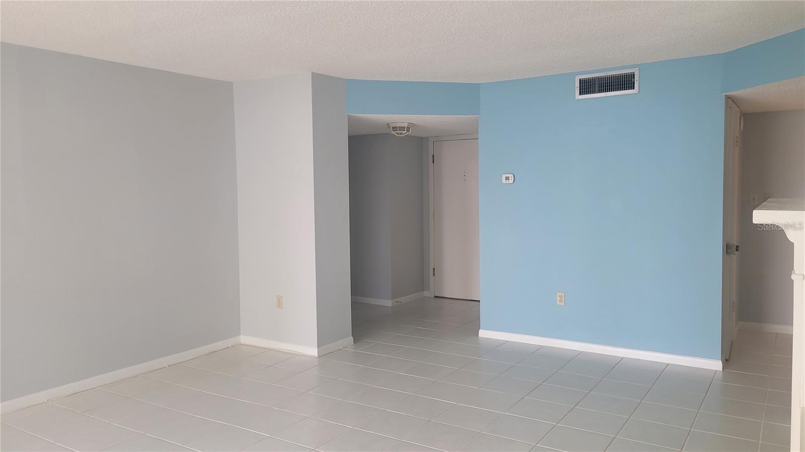 DIAMOND ISLE CONDO - Residential Lease