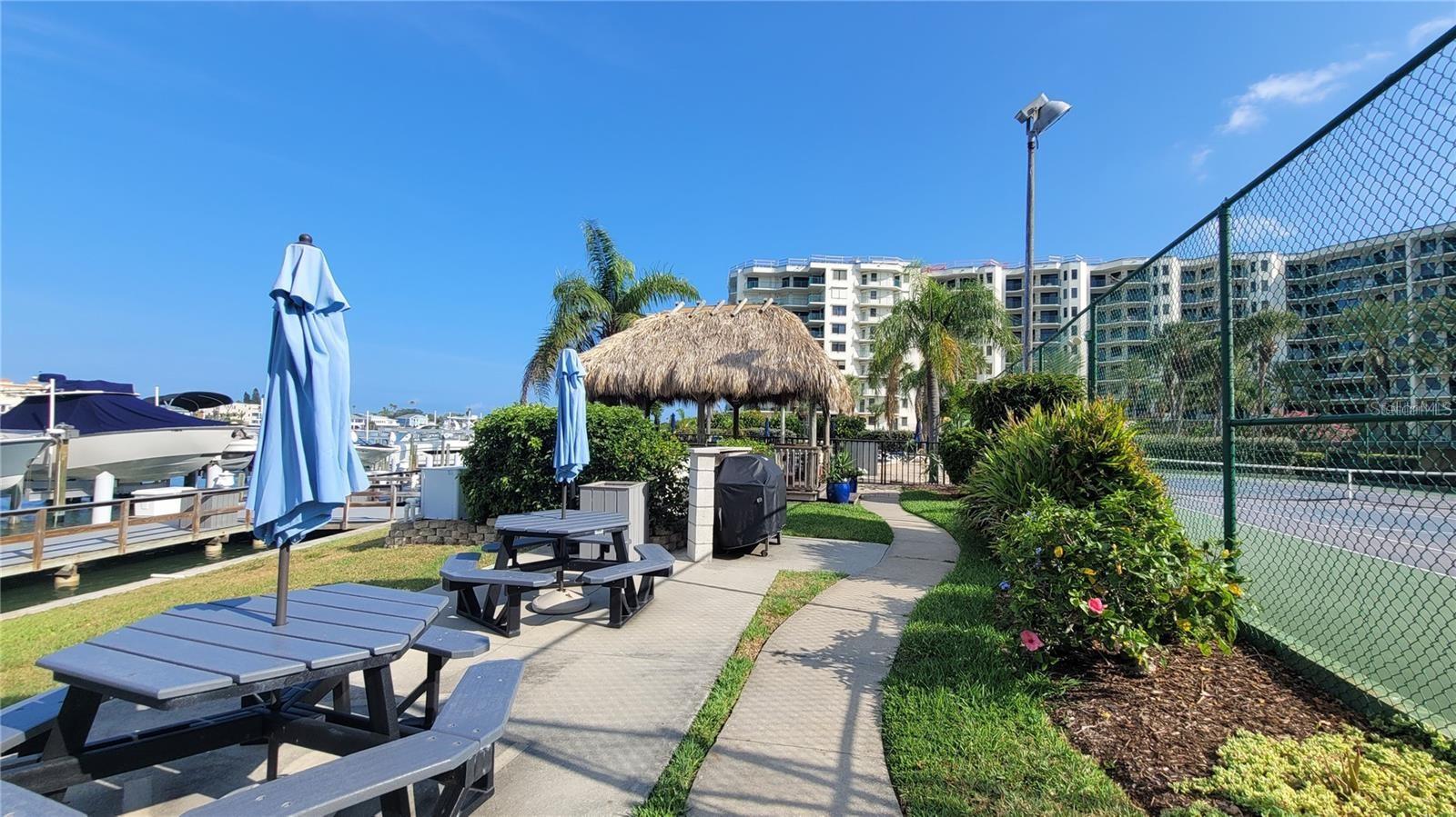 DIAMOND ISLE CONDO - Residential Lease
