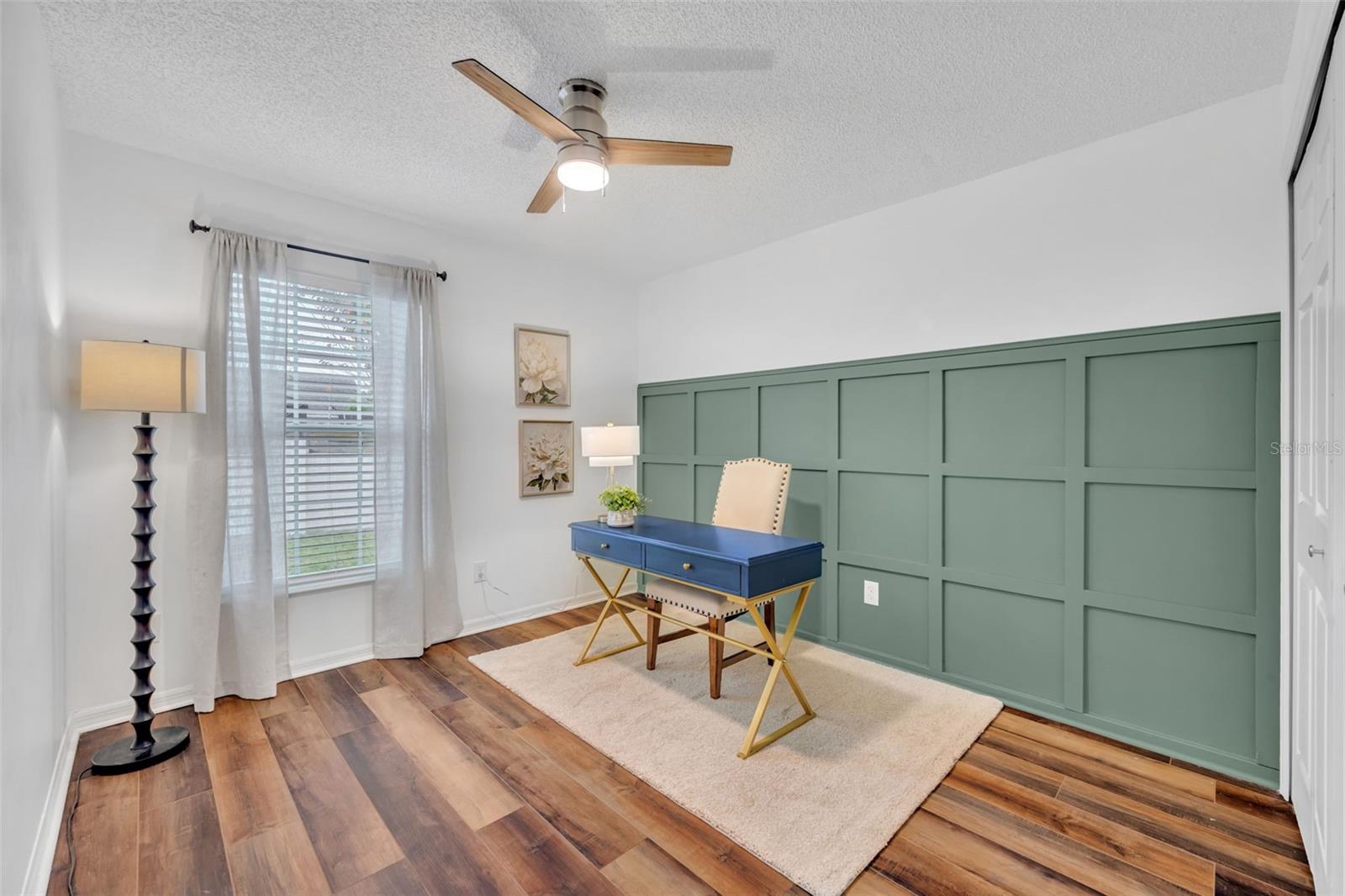 COUNTRY LANE - Residential