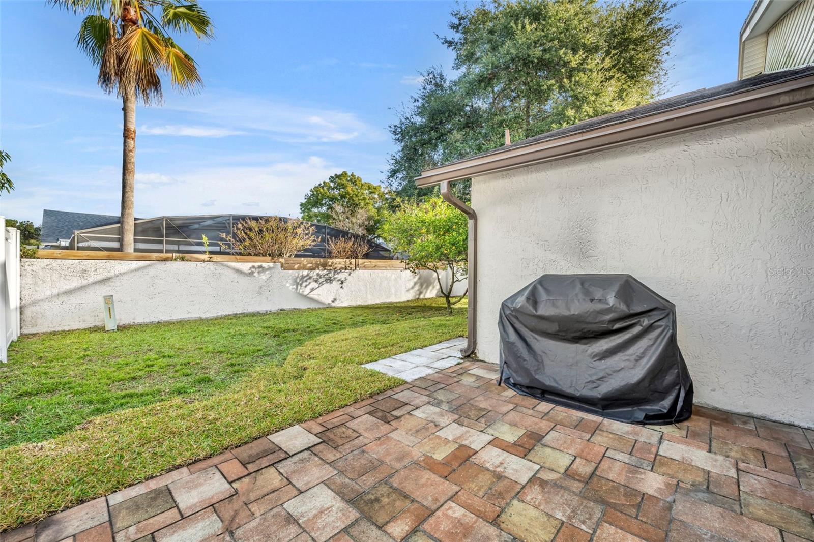 COUNTRY LANE - Residential