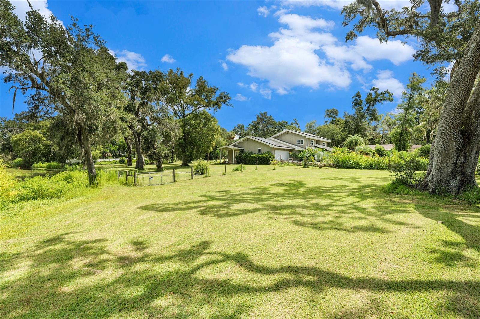 ZEPHYRYHILLS COLONY - Residential