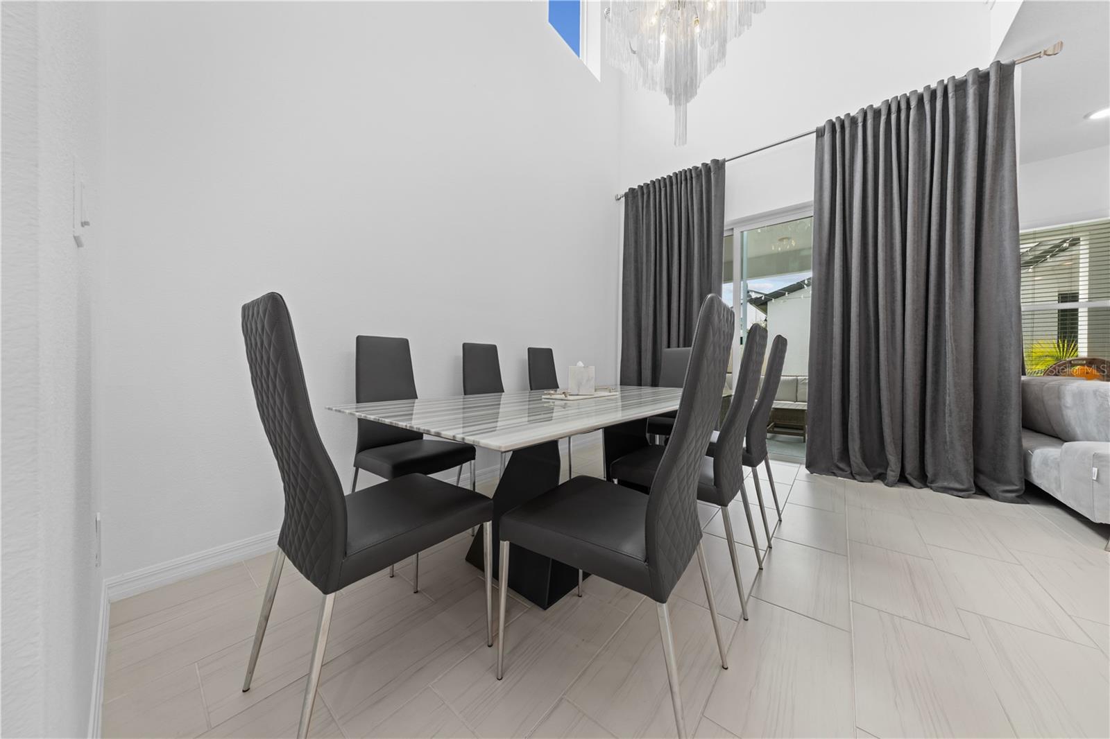 OAKLAND TRLS PH 2 - Residential