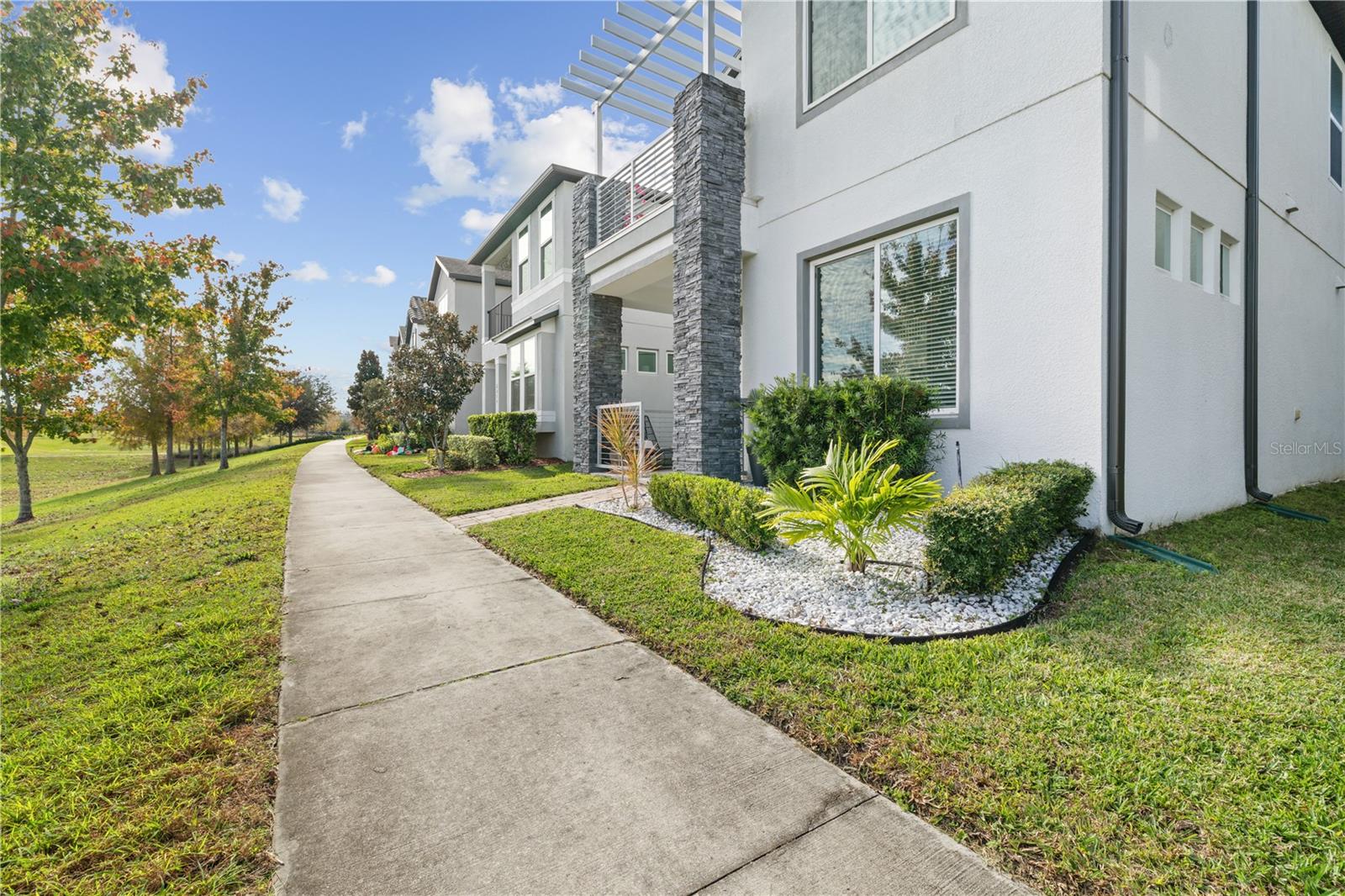 OAKLAND TRLS PH 2 - Residential