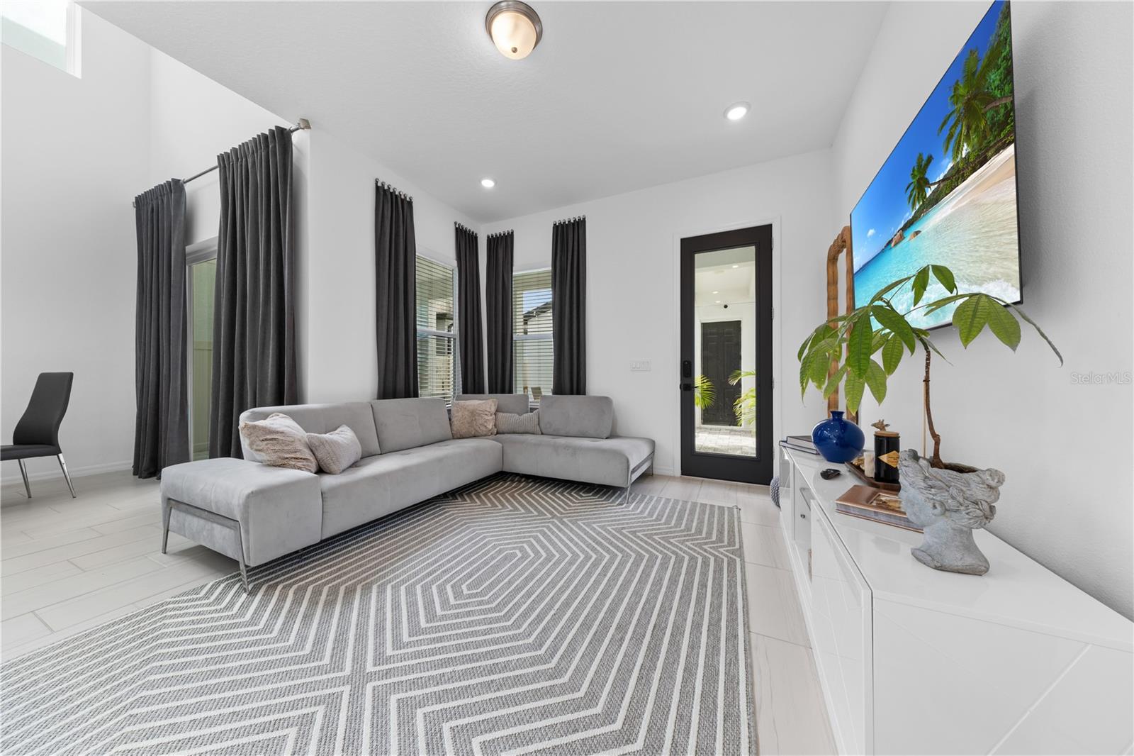 OAKLAND TRLS PH 2 - Residential