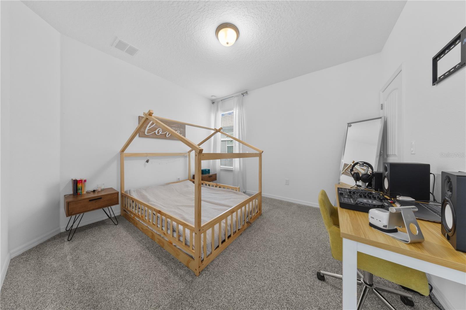 OAKLAND TRLS PH 2 - Residential