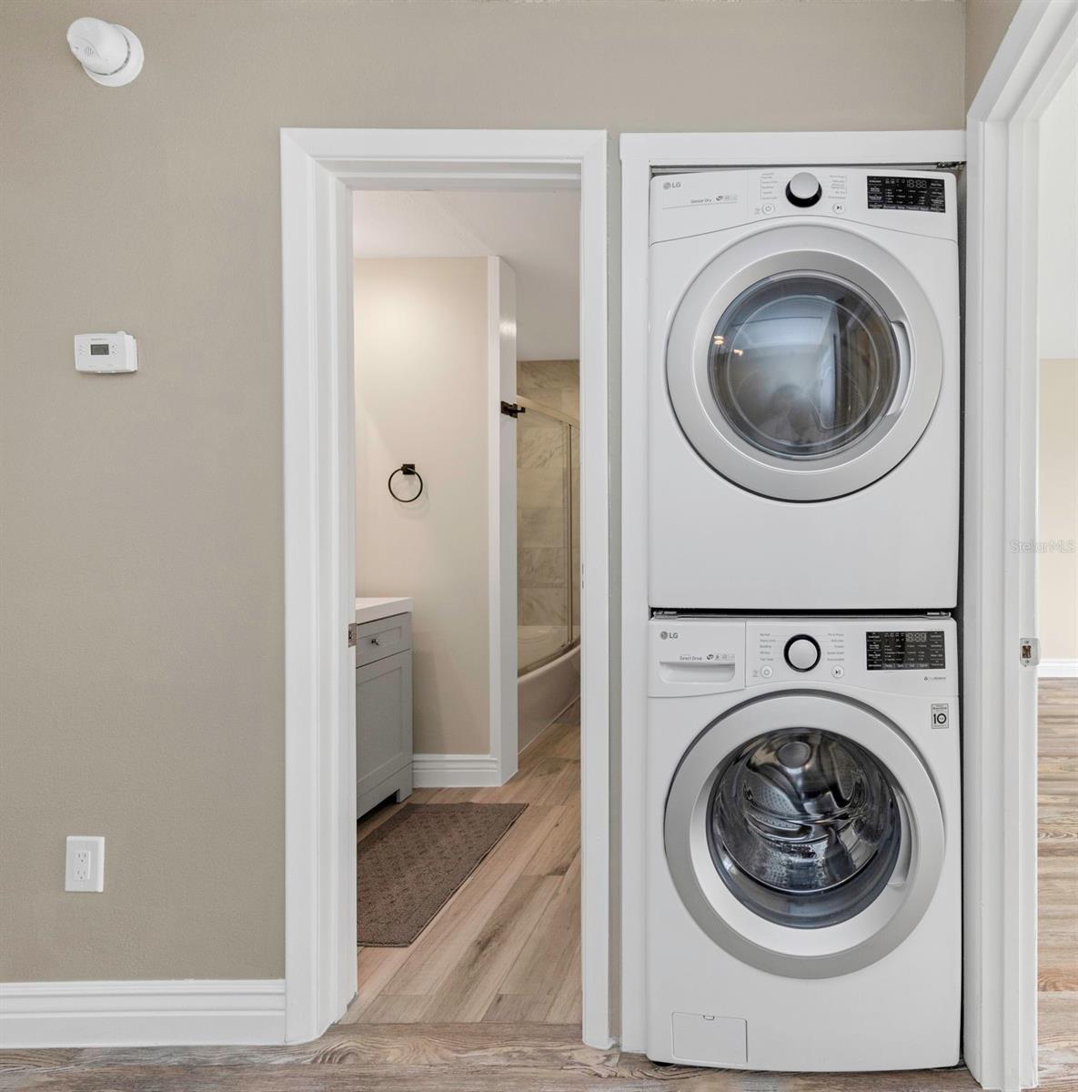 ISLAND CLUB OF TARPON - Residential