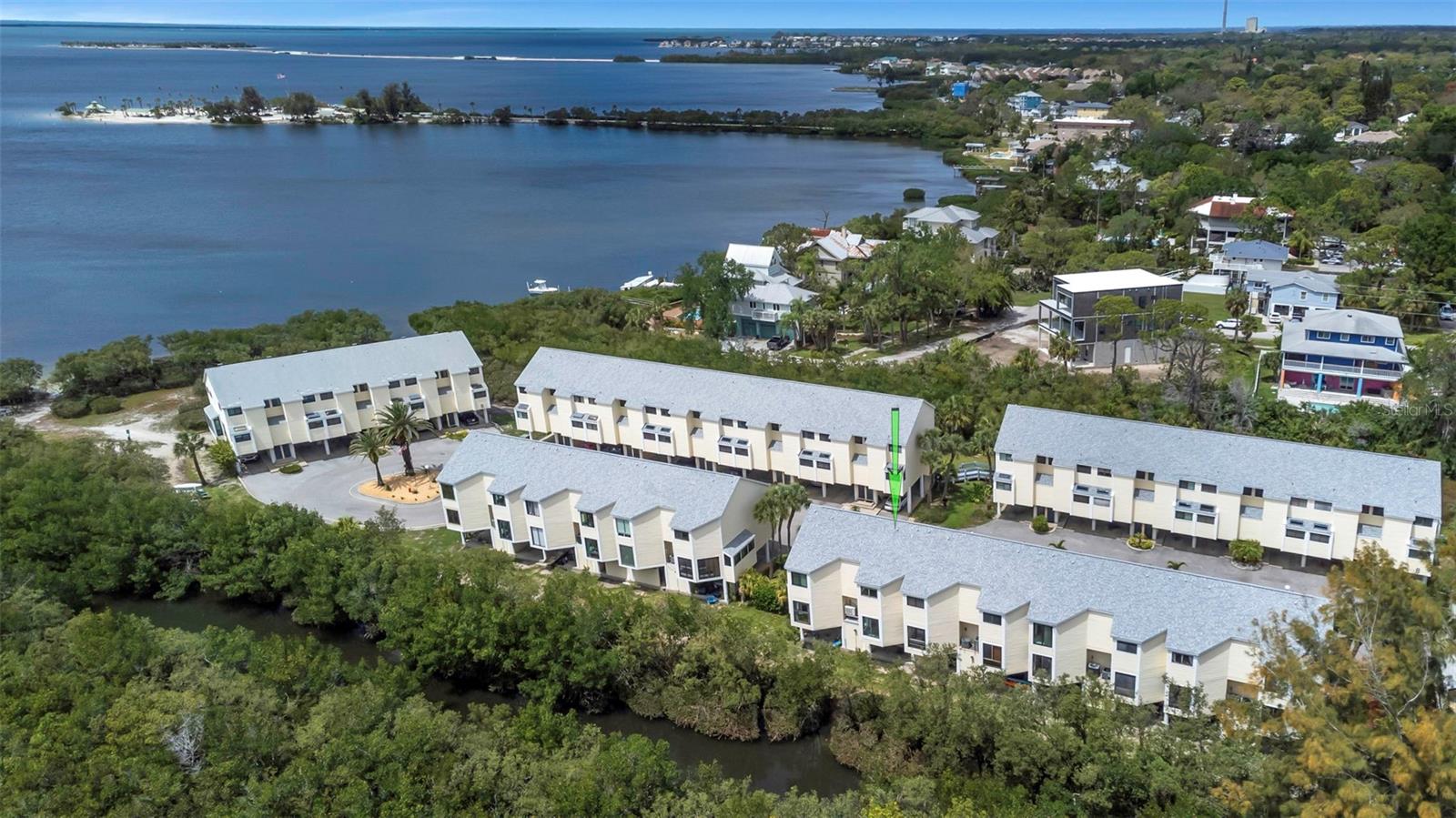 ISLAND CLUB OF TARPON - Residential