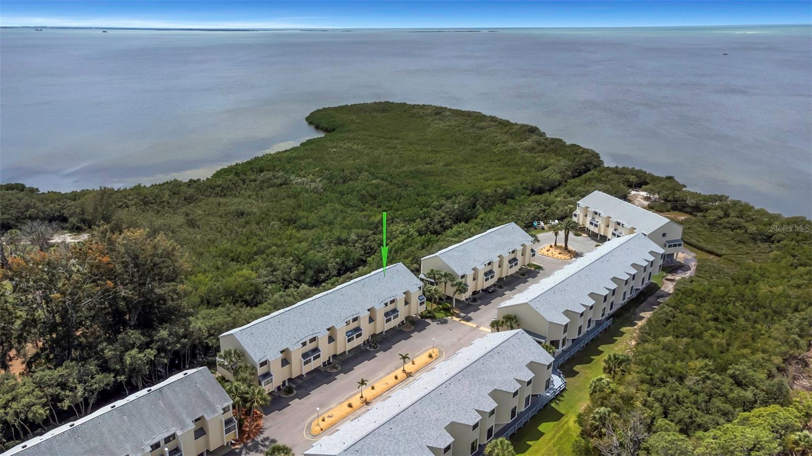 ISLAND CLUB OF TARPON - Residential