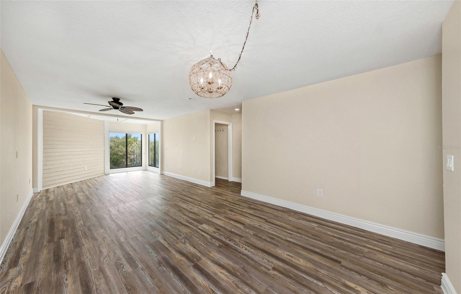 ISLAND CLUB OF TARPON - Residential