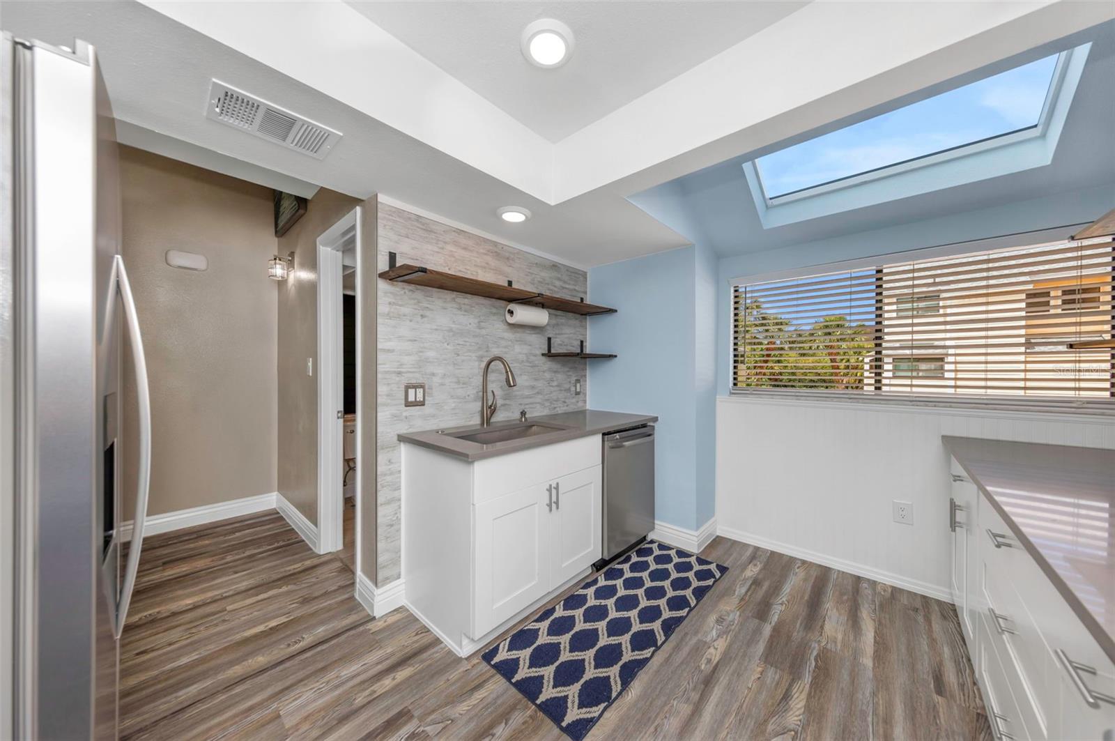 ISLAND CLUB OF TARPON - Residential