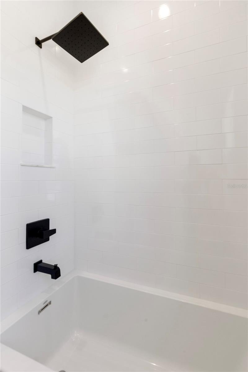 MARYLAND MANOR 2ND UNIT - Residential