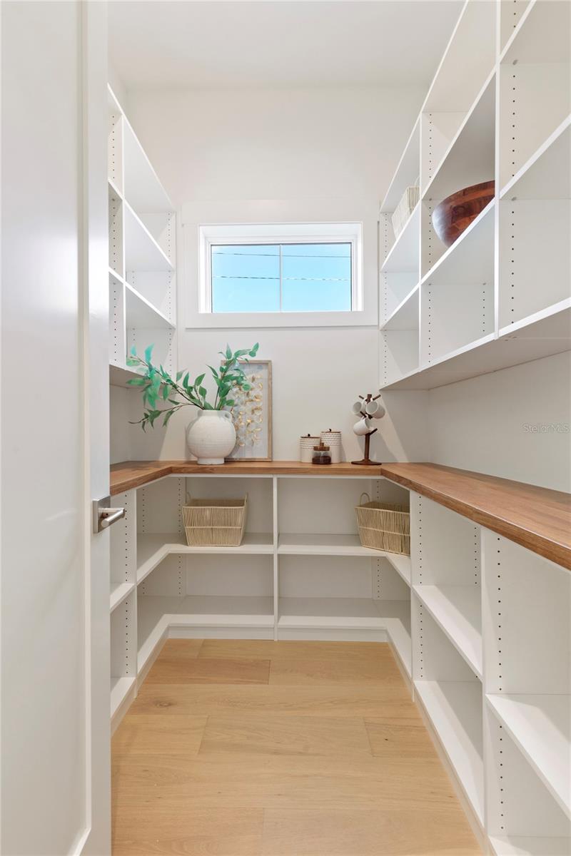 MARYLAND MANOR 2ND UNIT - Residential