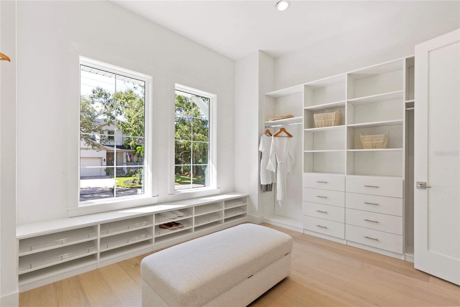 MARYLAND MANOR 2ND UNIT - Residential