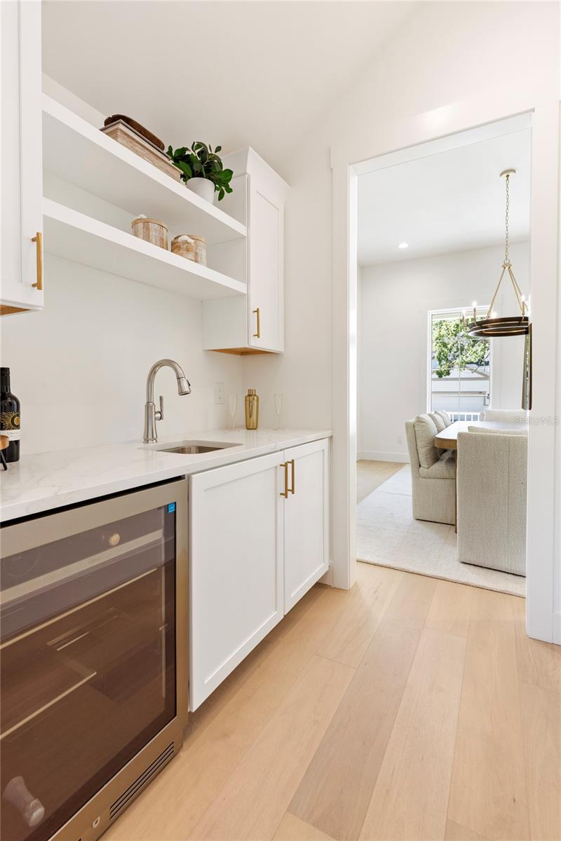 MARYLAND MANOR 2ND UNIT - Residential