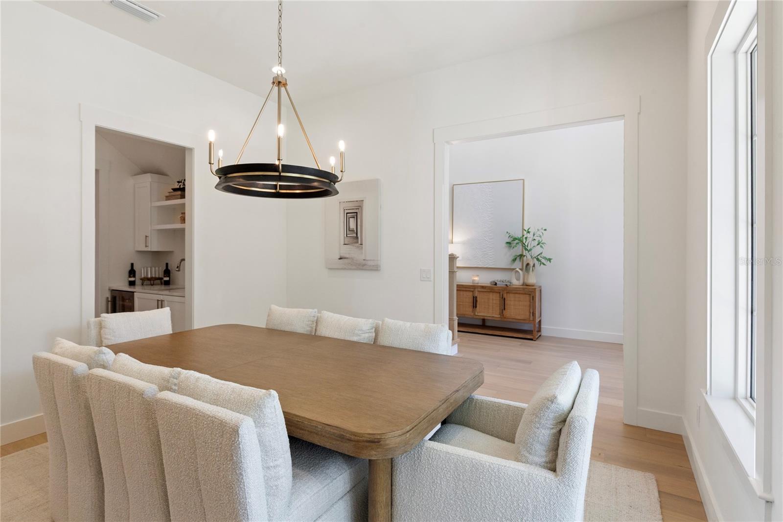 MARYLAND MANOR 2ND UNIT - Residential