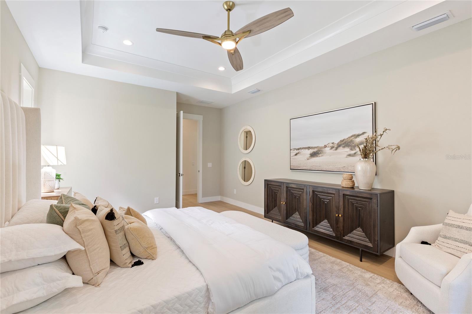 MARYLAND MANOR 2ND UNIT - Residential