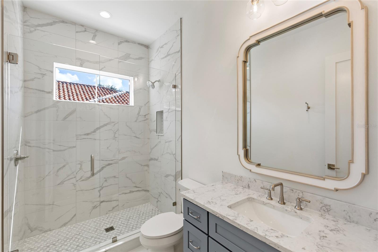 MARYLAND MANOR 2ND UNIT - Residential