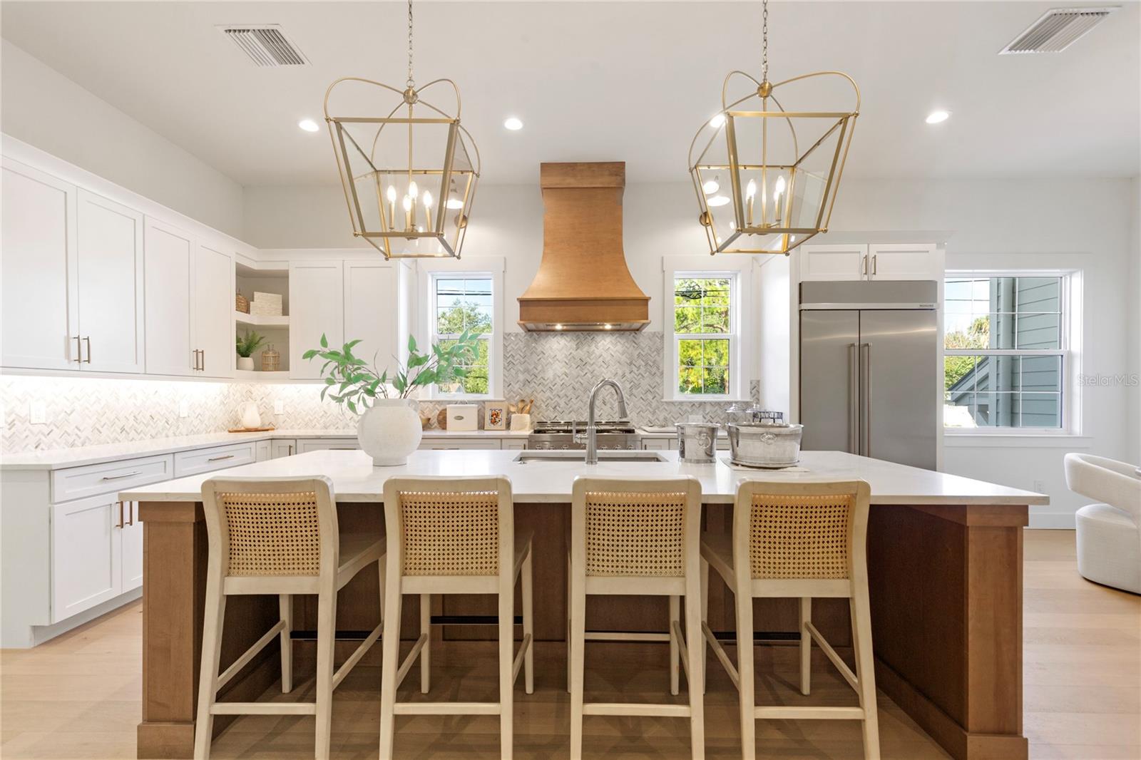 MARYLAND MANOR 2ND UNIT - Residential