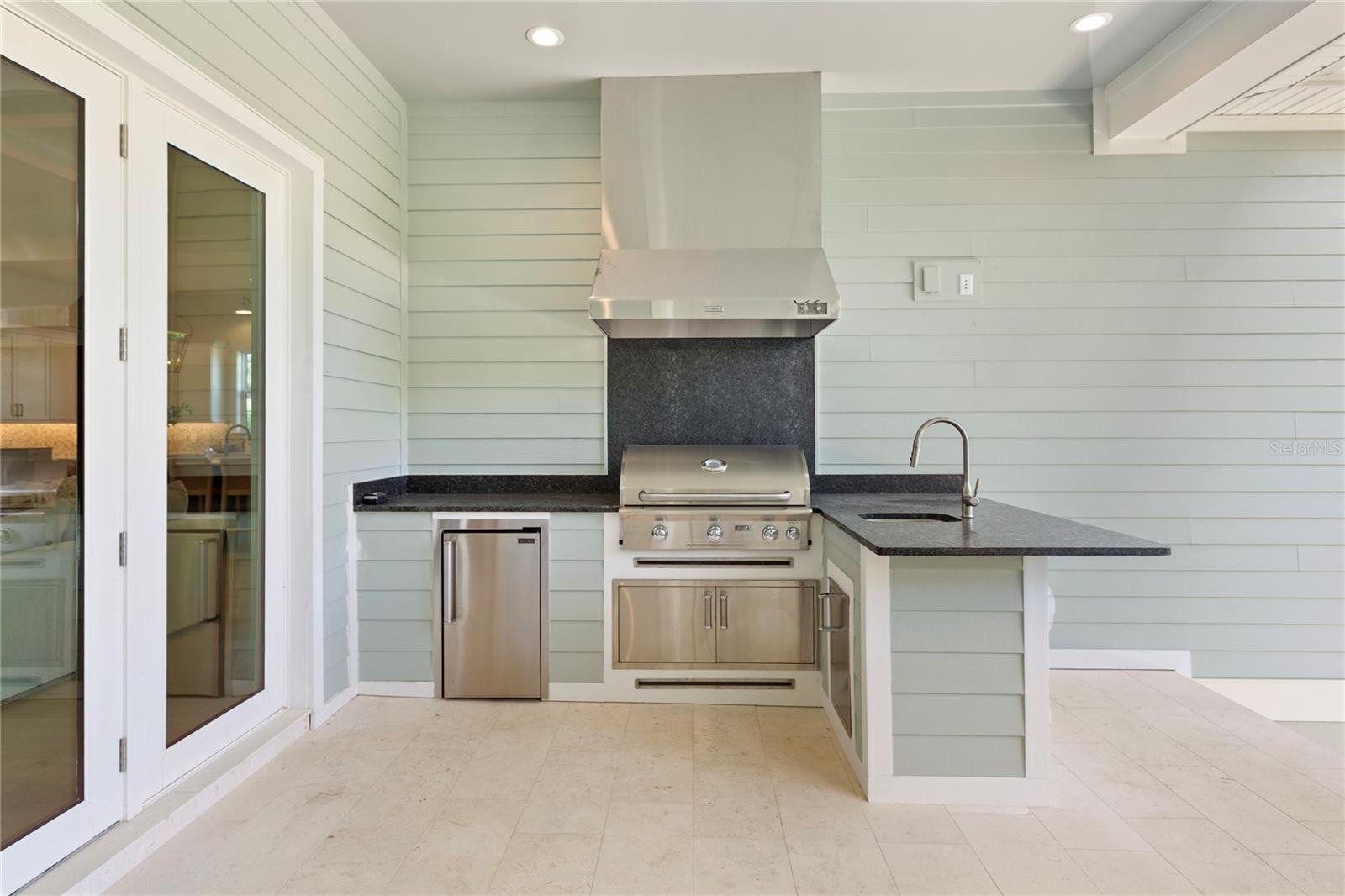 MARYLAND MANOR 2ND UNIT - Residential