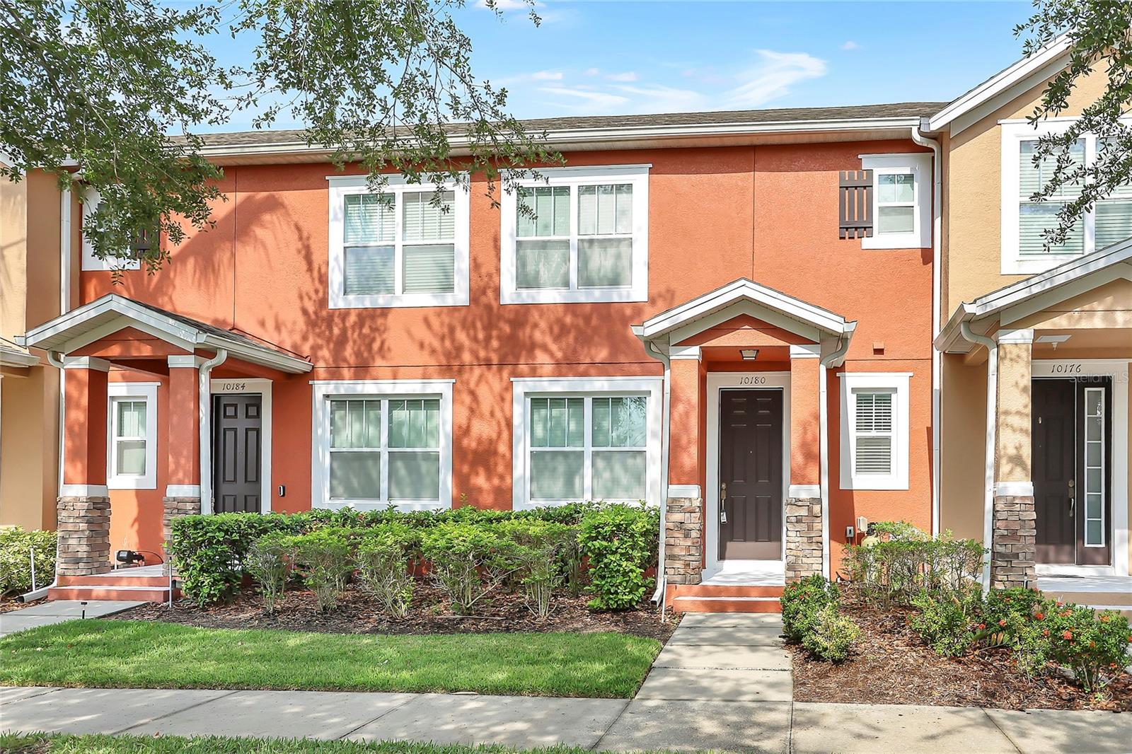 View ORLANDO, FL 32827 townhome