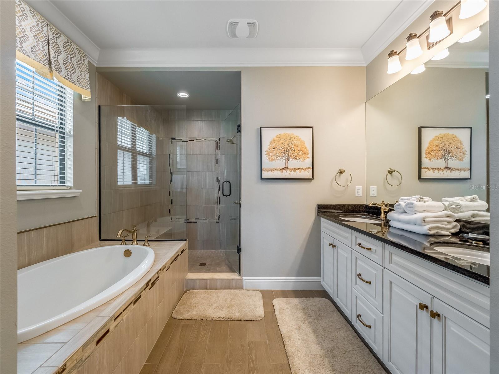 REUNION WEST VLGS NORTH - Residential