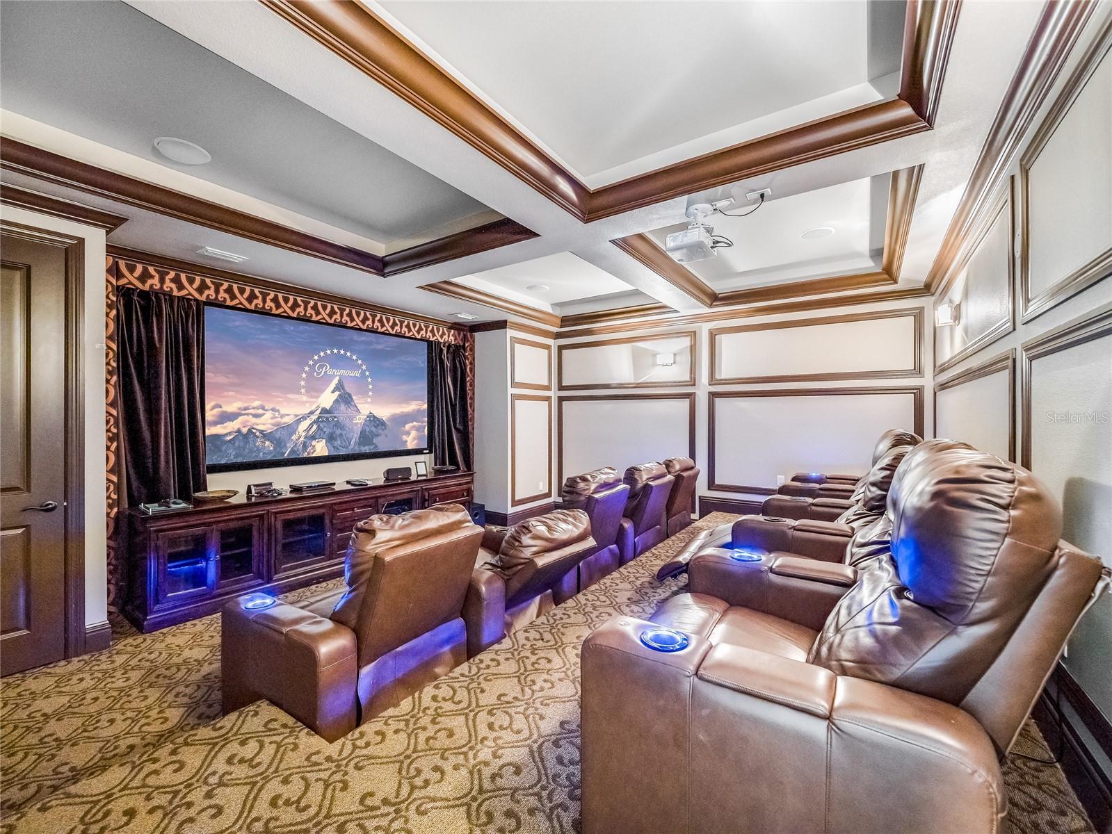 REUNION WEST VLGS NORTH - Residential