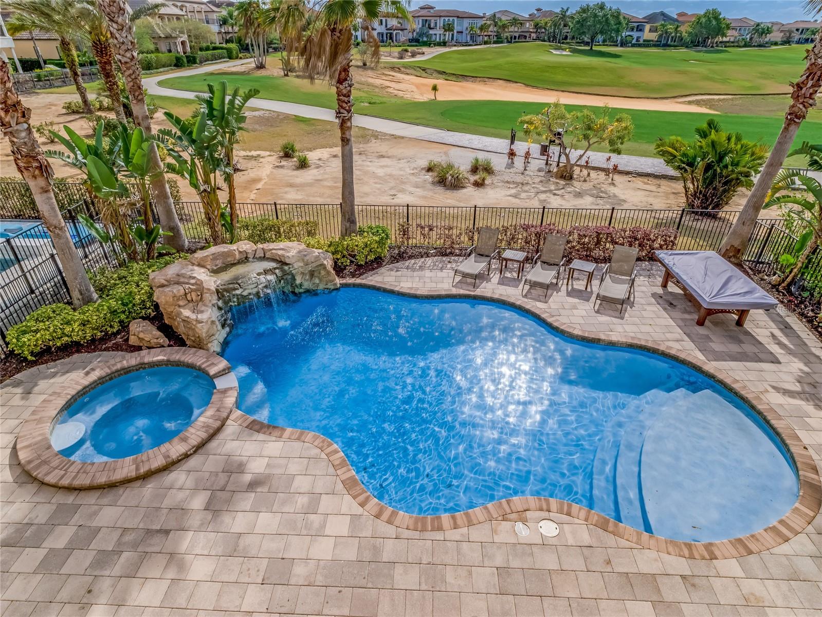 REUNION WEST VLGS NORTH - Residential