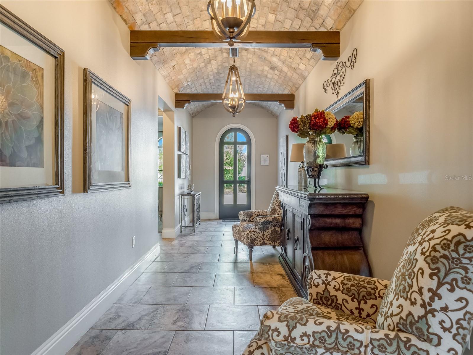 REUNION WEST VLGS NORTH - Residential