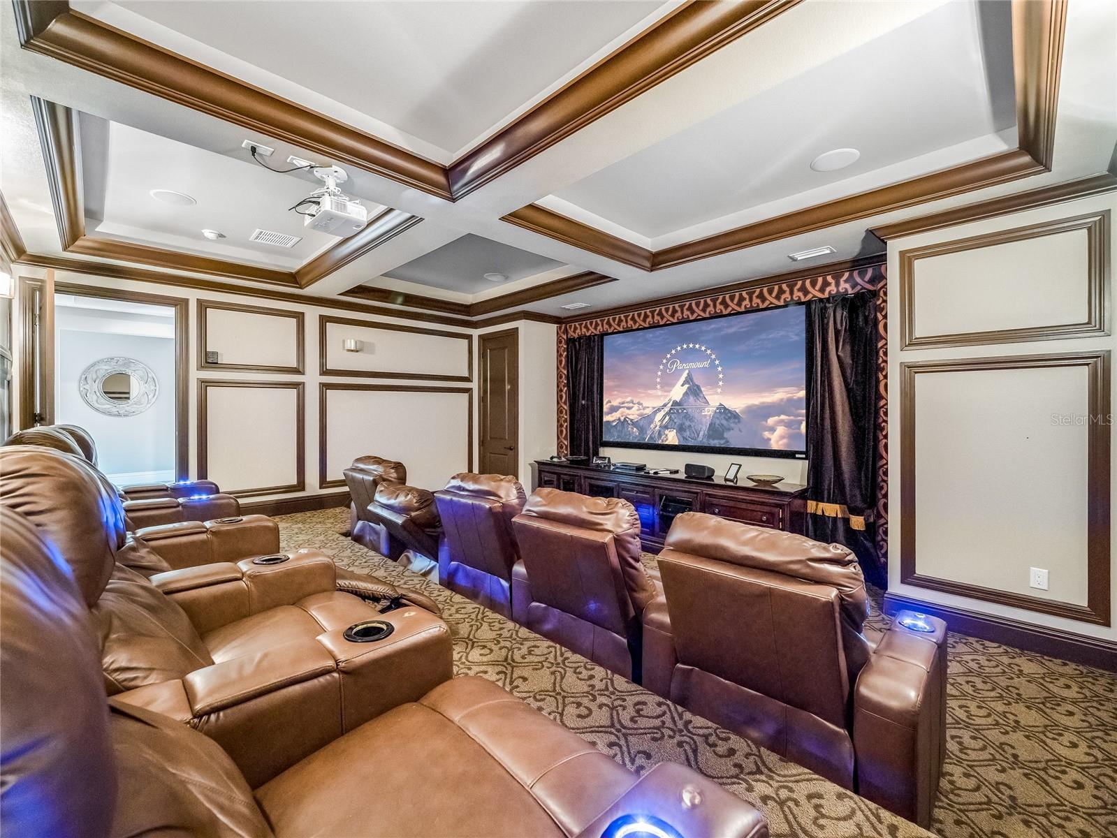 REUNION WEST VLGS NORTH - Residential