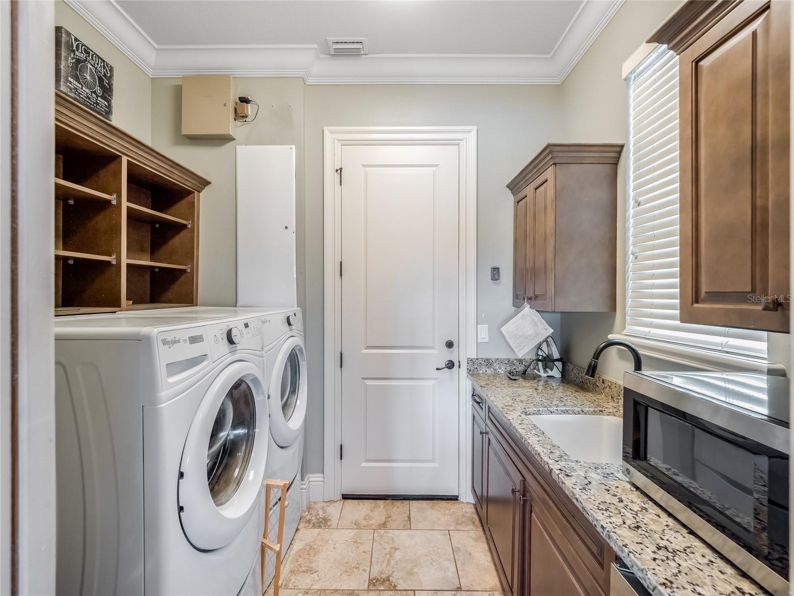 REUNION WEST VLGS NORTH - Residential